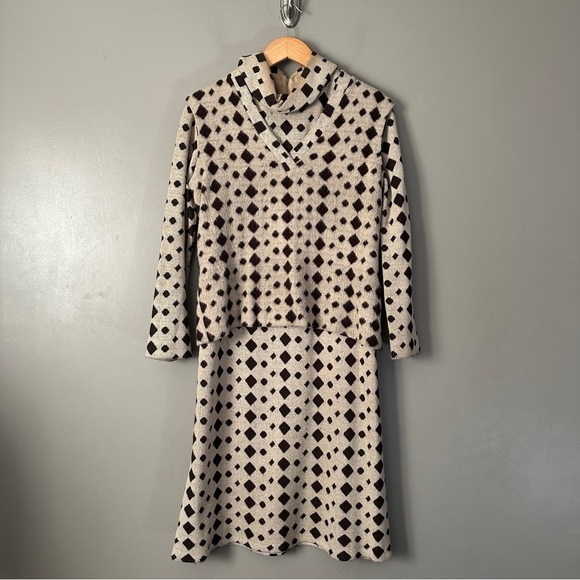 Jeremy Dresses & Skirts - Vintage Jeremy by Alan Phillips Patterned Dress and sweater